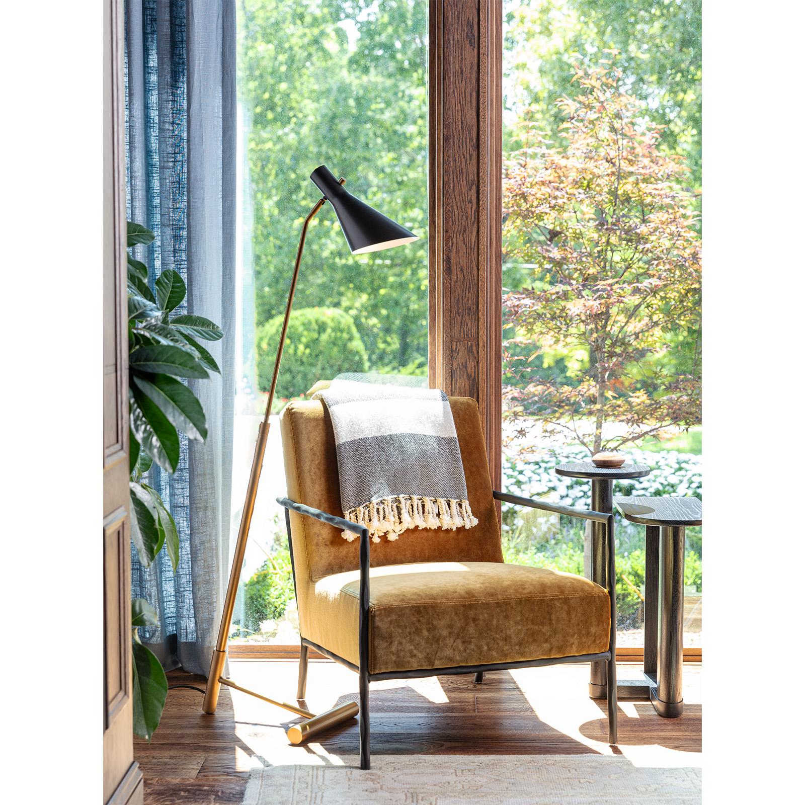Spyder Floor Lamp | Regina Andrew Detroit